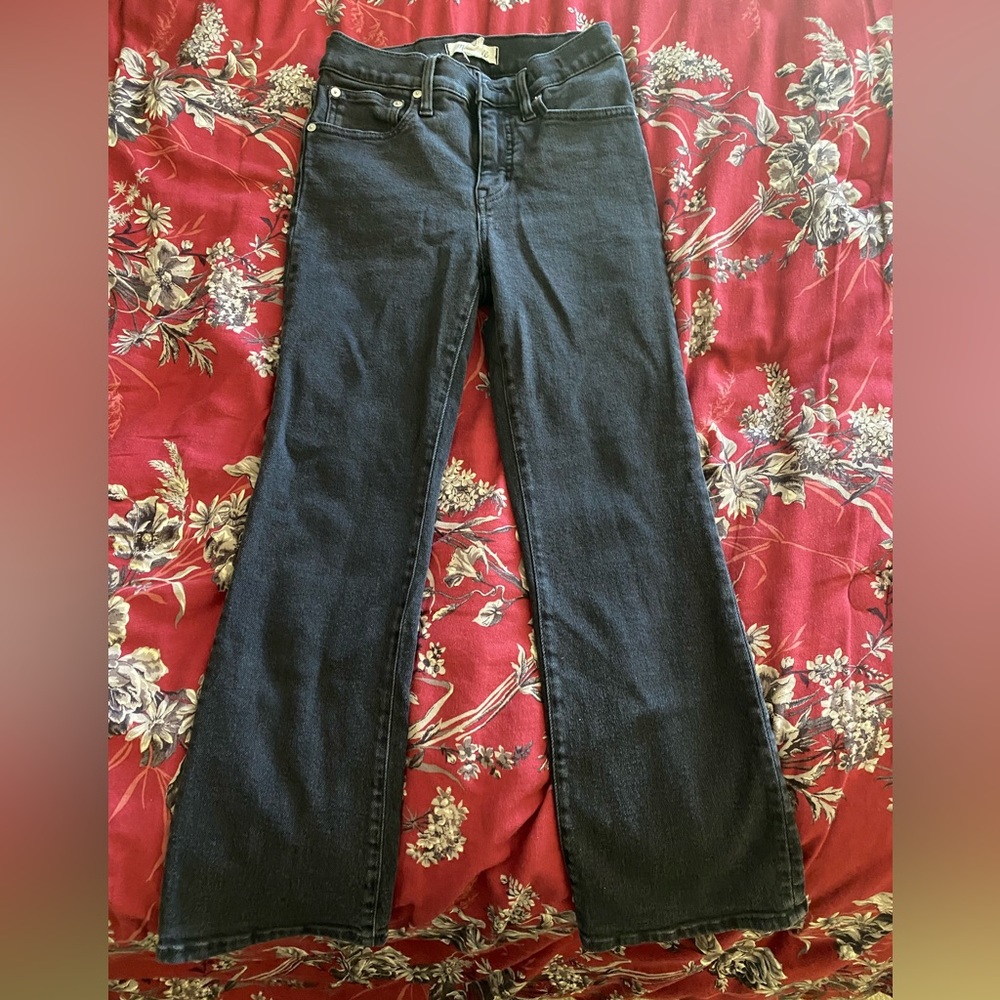 Madewell. Black. Size 26. Cropped Wide-Leg Jeans. High waisted.